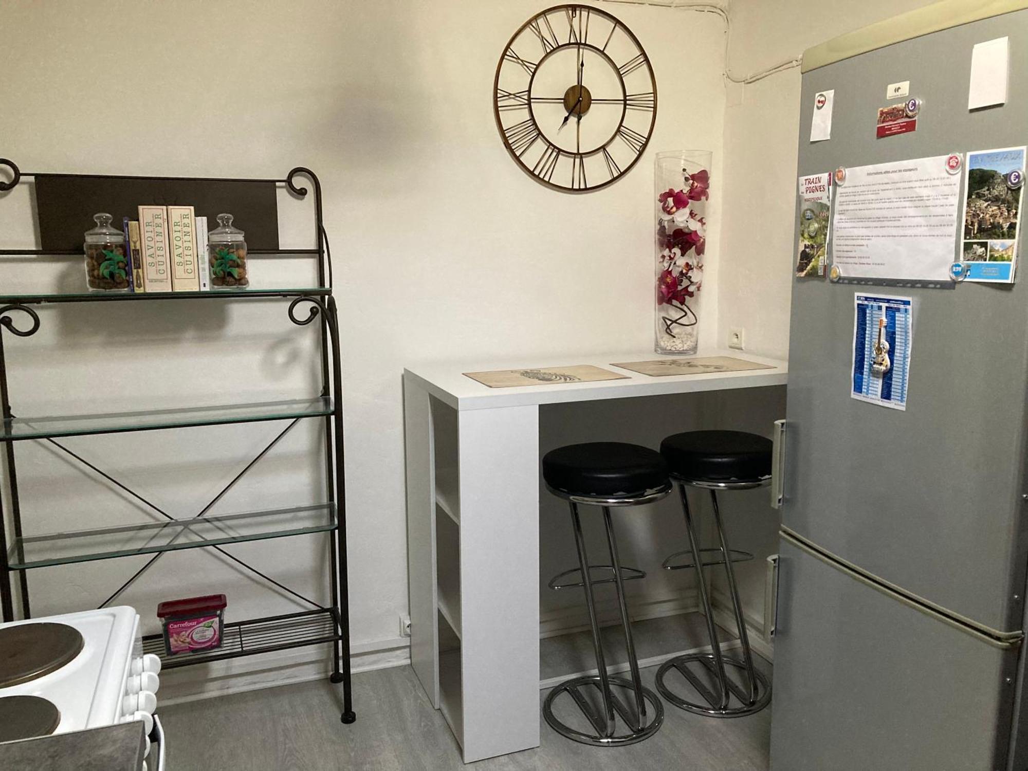 charmant appartement dans joli village d’Annot Extérieur photo